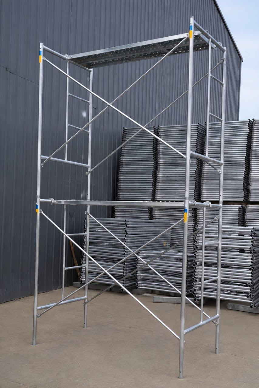 Échafaudages étais métalliques