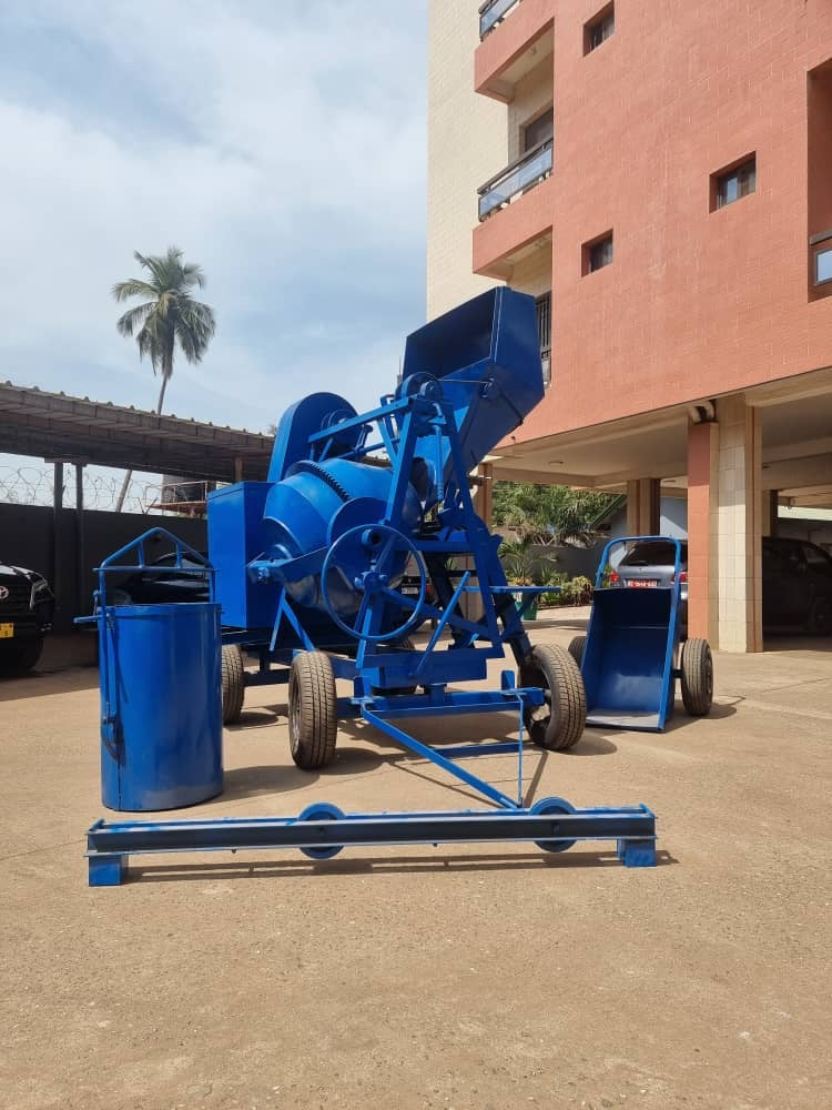 Bétonnières libanaise avec monte charge